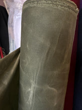 Load image into Gallery viewer, 100% cotton waxed canvas 8 Oz Hunter green color - 1/2 m