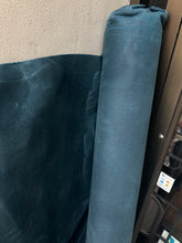 Load image into Gallery viewer, 100% cotton waxed canvas 12 Oz Dark Teal color - 1/2 m