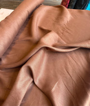 Load image into Gallery viewer, 6 oz Medium Linen - Mocha  - 1/2 metre