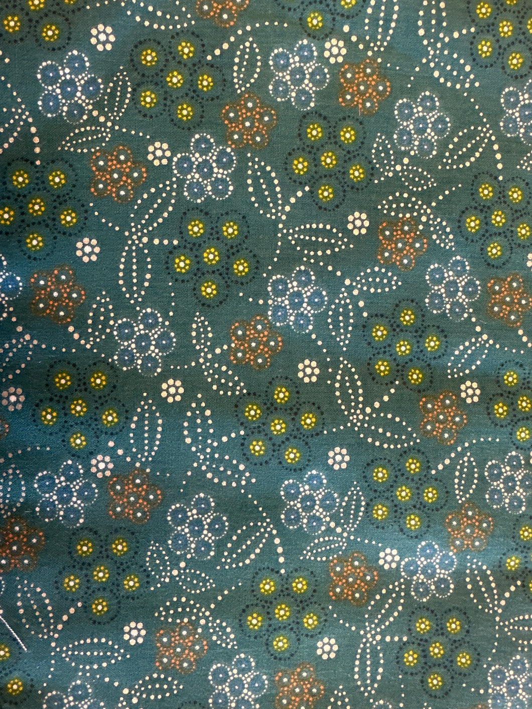 Quilting Cotton  - Betty Albert Green - 1/2 meter