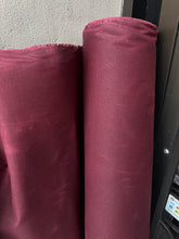 Load image into Gallery viewer, 100% cotton waxed canvas 12 Oz burgundy - 1/2 m
