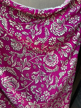 Load image into Gallery viewer, Rayon Print #37 - 1/2m
