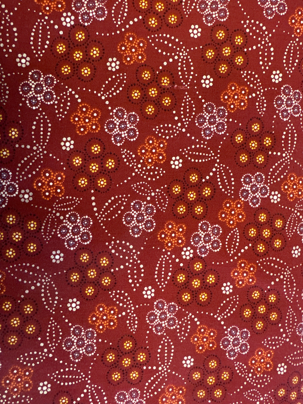 Quilting Cotton  - Betty Albert burgundy - 1/2 meter