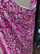 Load image into Gallery viewer, Rayon Print #37 - 1/2m
