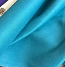 Load image into Gallery viewer, 6 oz Medium Linen - Light Teal  - 1/2 metre
