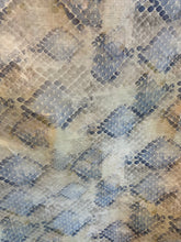 Load image into Gallery viewer, Linen Digital Print - 1/2 metre
