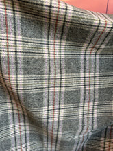 Load image into Gallery viewer, Wool Coating plaid #3 - 1/2 metre
