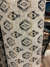 Load image into Gallery viewer, Wool Southwest - #88 - 1/2 metre
