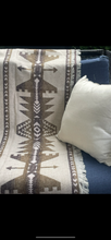 Load image into Gallery viewer, Southwest Blanket 27b
