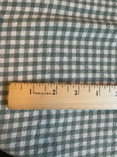 Load image into Gallery viewer, organic cotton gingham sage green - 1/2 meter

