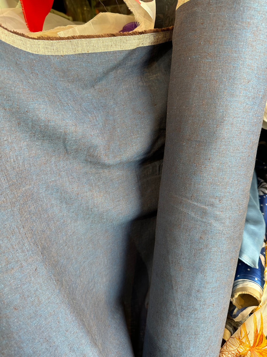 6 oz Medium Linen/Cotton-  brown/blue 1/2 metre