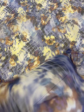 Load and play video in Gallery viewer, Silk Chiffon print #10 - 1/2 meter
