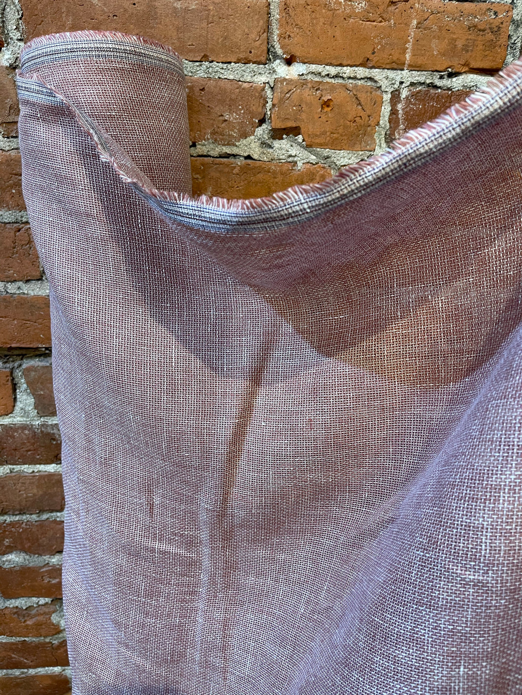 Open weave Linen  - Dusty Rose- 1/2 metre