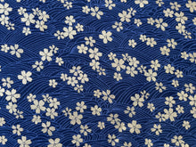 Load image into Gallery viewer, Japanese style Cotton #5 - 1/2 metre
